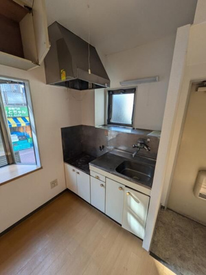 【キッチン】 | エメラルド菊水(エメラルドキクスイ)