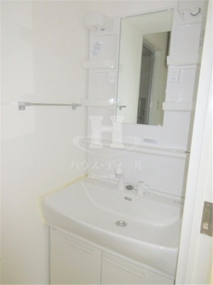 【洗面所】 | 王子ハイツ | 広い洗面スペース