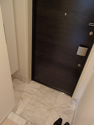 【玄関】 | ダイナシティ台東三ノ輪