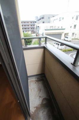 【バルコニー】 | リバージュ宮前 | ※同建物ほかのお部屋の写真です。