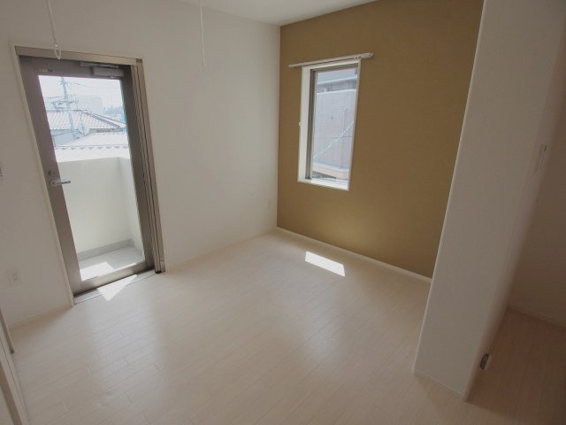 Ｇｌｙｃｉｎｅ　Ｃｏｕｒｔ　長束の寝室