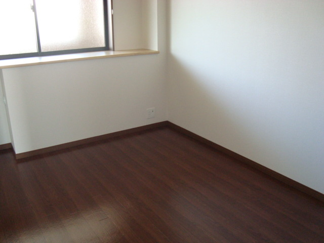 ウィング清水山の内装