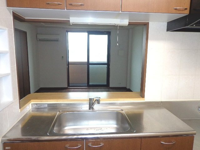 ウィング清水山のキッチン