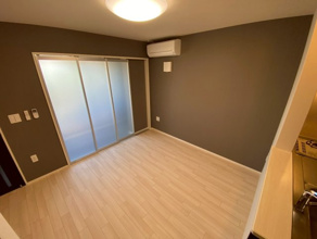 【洋室】 | ※同タイプ物件のお写真です。