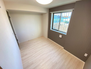 【洋室】 | ※同タイプ物件のお写真です。