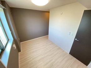 【寝室】 | ※同タイプ物件のお写真です。