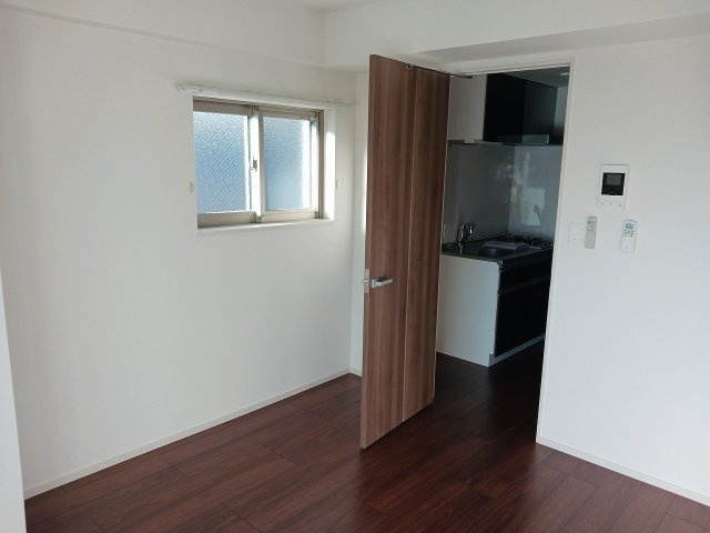 船橋市山野町の賃貸マンションの寝室