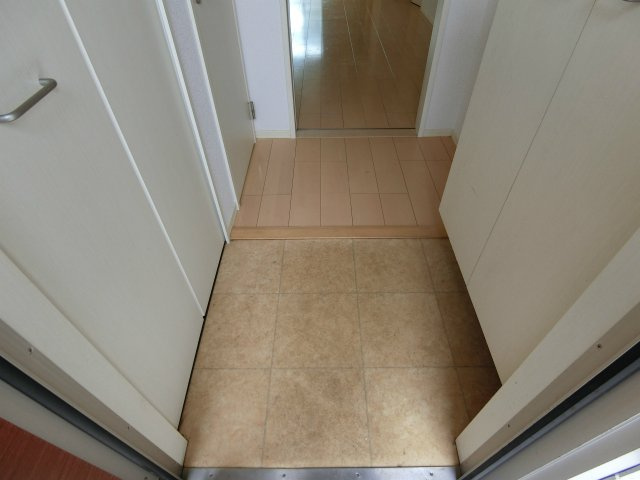 ヴィルヌーブの玄関