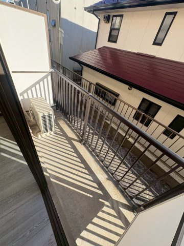 【バルコニー】