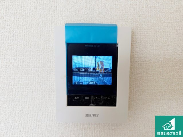 姫路市勝原区山戸　第3期　新築一戸建ての防犯設備|カラーモニターインターホン！声だけでなく来訪者の姿や顔がモニターで確認できるので、小さなお子様がいらっしゃるご家庭でも安心できます！
