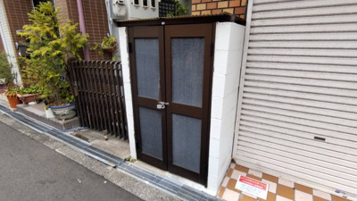 【設備】 | エム・あいかわ | 入居者専用のゴミ置き場です