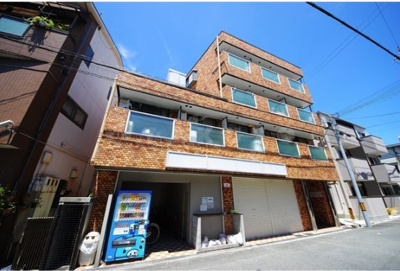 【外観】 | エム・あいかわ | 閑静な住宅街にあるマンションです