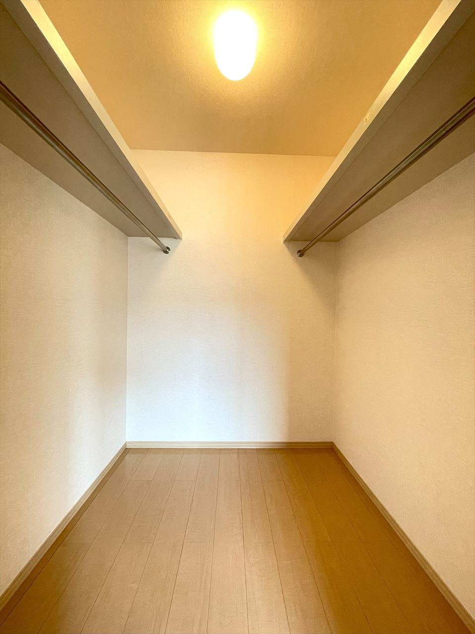 ディアコートBの収納|※写真は別室のため、現況と相違がございます。