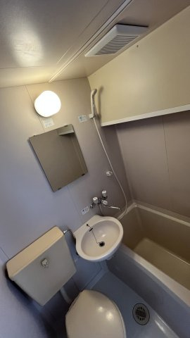 Hit Bit 新宿の洗面所|※別部屋参照