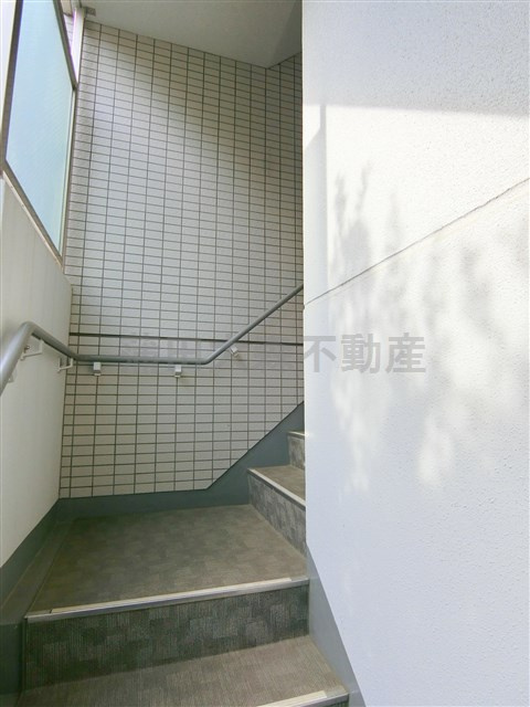 スカイコート武蔵新田のその他共用部分|共用階段