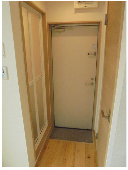 アーバンプレイス高田馬場aの玄関