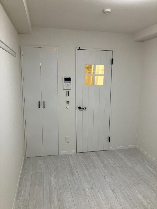 武蔵野市関前５丁目の賃貸マンションの内装