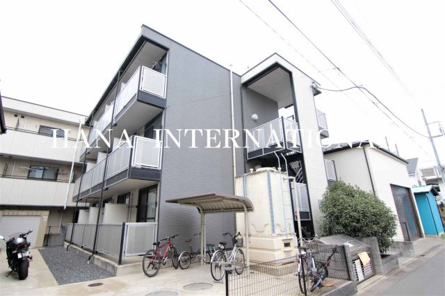 レオパレスエクスプレッシブ