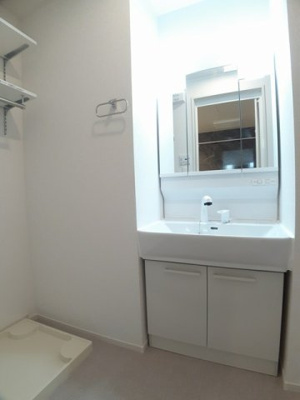 【洗面所】 | ゲミューゼガルテンⅠ | 忙しい朝には欠かせない洗面所です