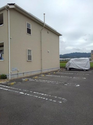 【駐車場】 | ディアコ－ト | 駐車場完備です