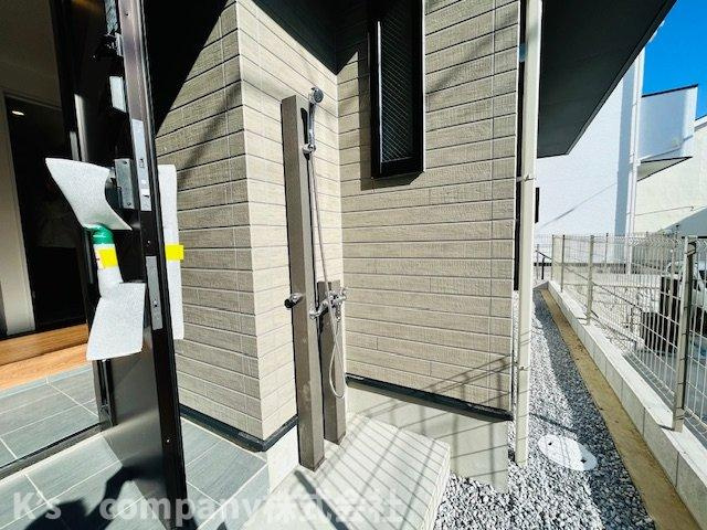 茅ヶ崎市浜須賀　新築戸建　1号棟の前面道路含む現地写真|2025.11.2撮影◇