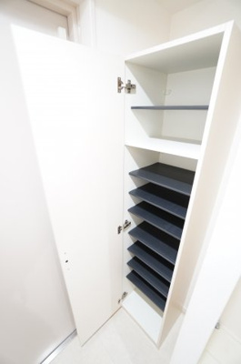 【収納】 | リブリ・エレメント | ※同物件・反転タイプの写真です。