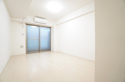 【居間・リビング】 | リブリ・エレメント | ※同物件・反転タイプの写真です。