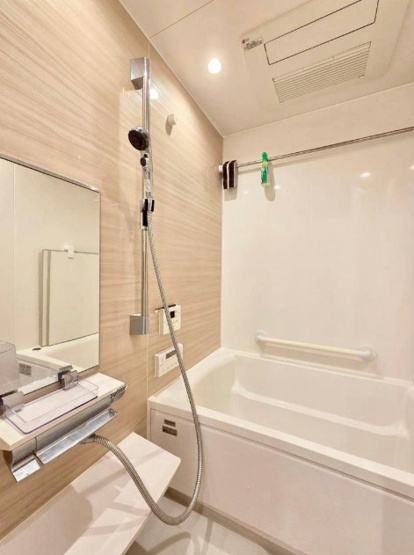 【浴室】 | エスリード八尾駅前ザ・フロント | 浴室乾燥機完備です☆