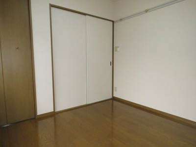 【洋室】 | プリムヴェールB