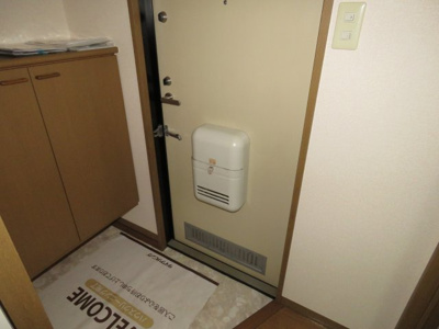 【玄関】 | プリムヴェールB