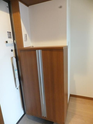 【玄関】 | ラルーチェ