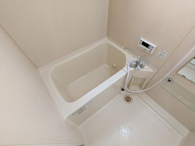 プレマス西亀有の浴室