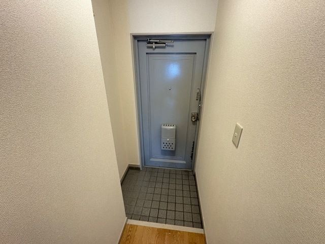 エスポアロイヤルの玄関|シンプルで使いやすい玄関です