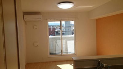 【居間・リビング】 | セレーノⅠ | おしゃれな居間です