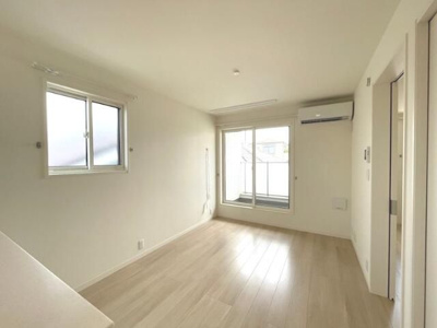 【居間・リビング】 | メゾン高階北 | おしゃれな居間です