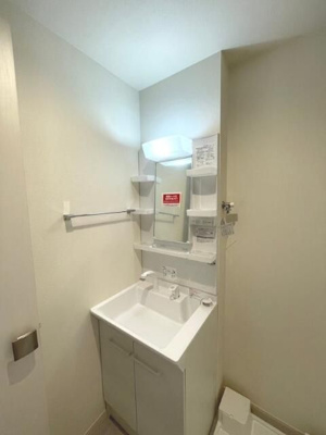 【洗面所】 | メゾン高階北 | 脱衣スペースもあります