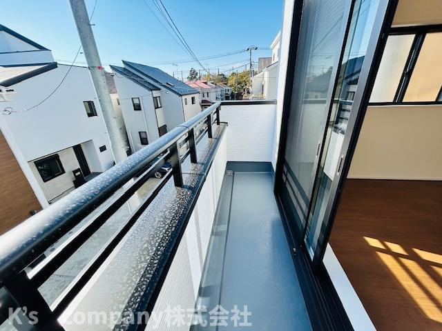 茅ヶ崎市浜須賀　新築戸建　2号棟のバルコニー|2階バルコニー◇◇