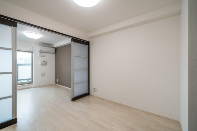 フォセット幡ヶ谷の洋室|ゆったりした洋室です