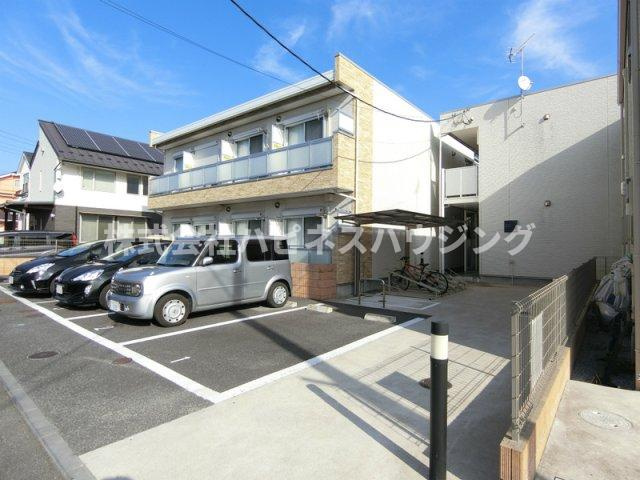 リブリ・アザレアのエントランス|ゆとりのあるエントランスです