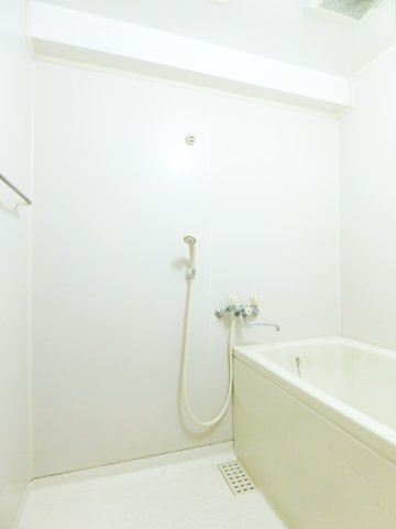 オーソライズ茨木の浴室