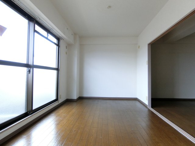 オーソライズ茨木の寝室