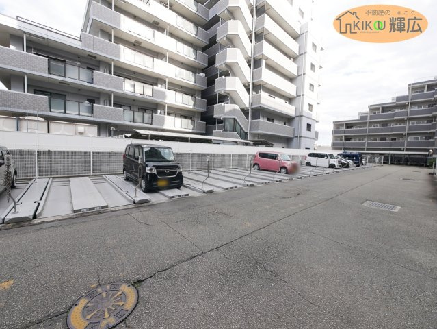【駐車場】 | グランプレステージ加古川　3階