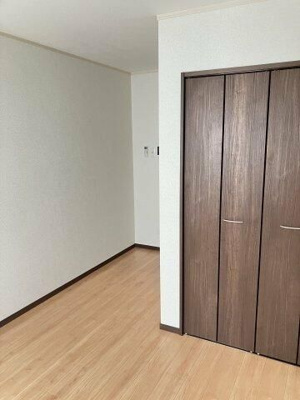 【内装】 | グリアーレ | 内装は落ち着いています