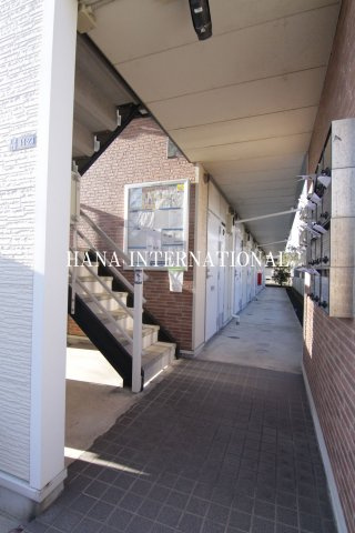 レオパレス大弥のエントランス