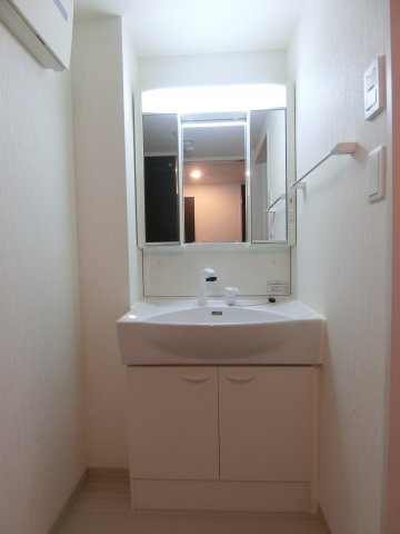 モアプラス西鉄久留米駅前の独立洗面台