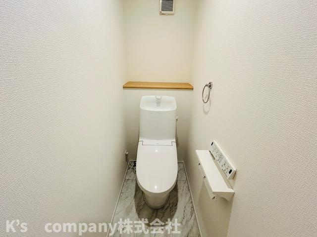 茅ヶ崎市浜須賀　新築戸建　3号棟のトイレ|2階トイレ◇◇
