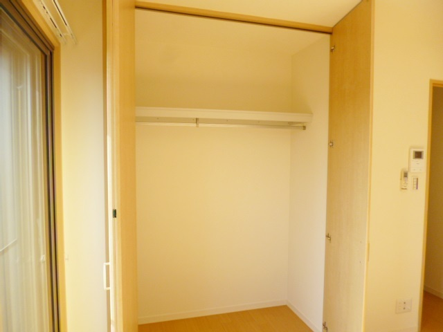 高見シャーメゾンの収納|大きめのクローゼットが嬉しいですね★