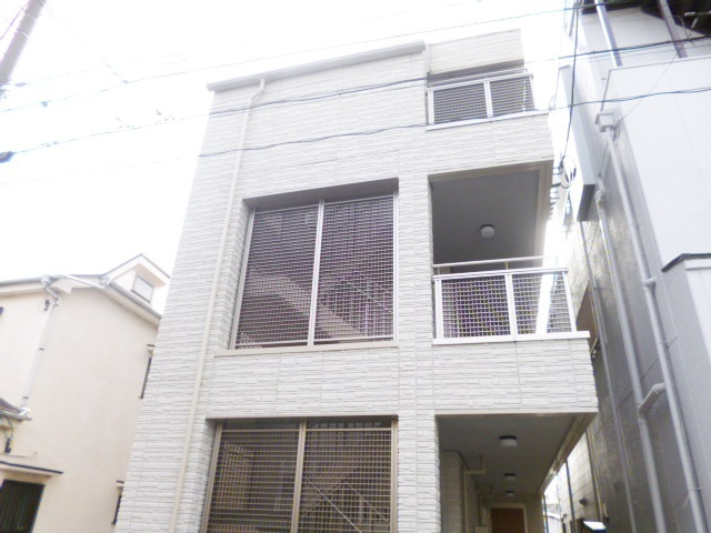 高見シャーメゾンの外観|2013年11月完成のマンション♪