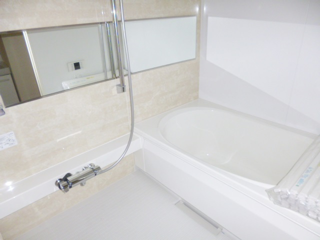 高見シャーメゾンの浴室|まるで戸建のような広いお風呂です★