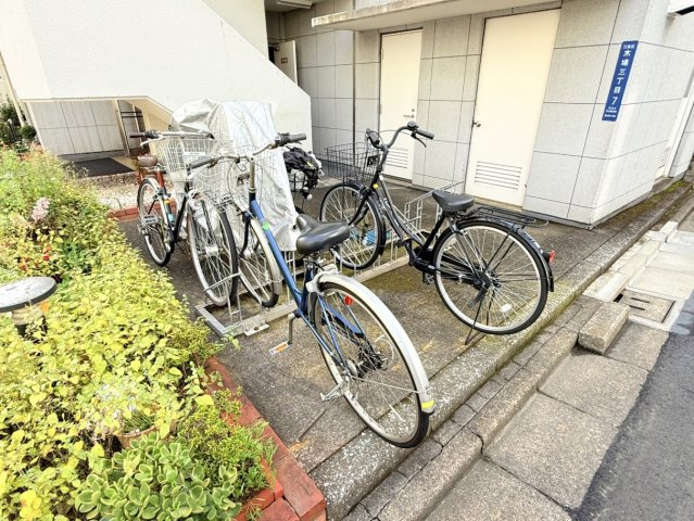 中銀木場マンシオンの駐輪場|共用部・駐輪場